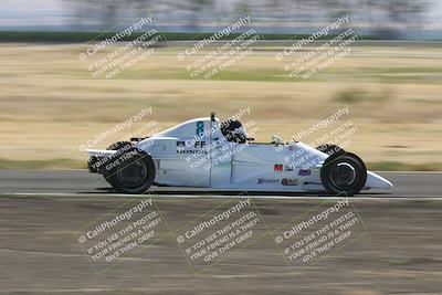 media/Jun-01-2024-CalClub SCCA (Sat) [[0aa0dc4a91]]/Group 4/Race/